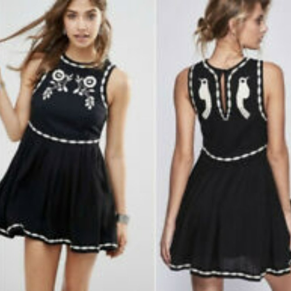 Free People Baby Doll Embroidered Dress.  SZ 2